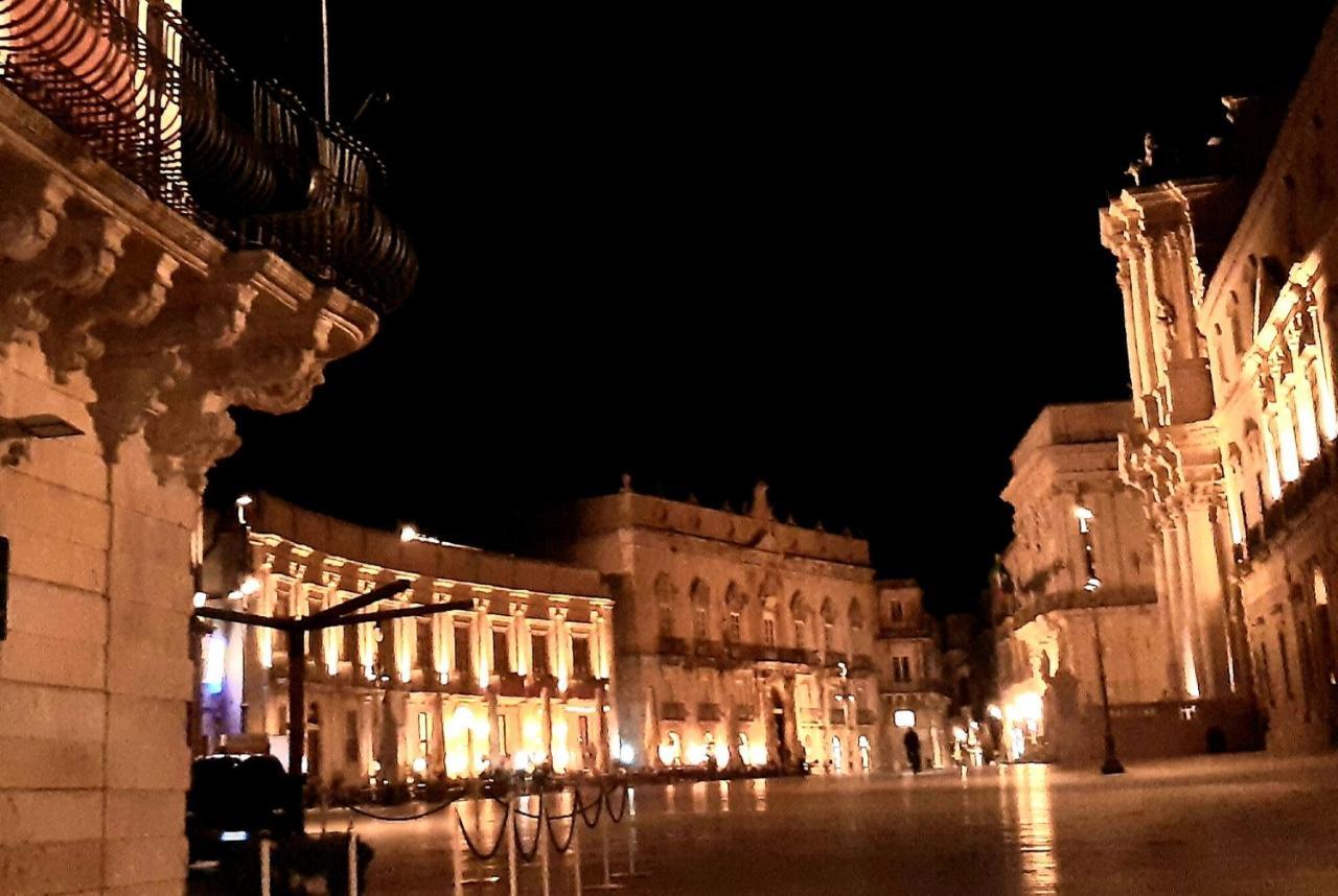 Incantevole Appartamento In Palazzo Storico Ortigia Syracuse Eksteriør bilde