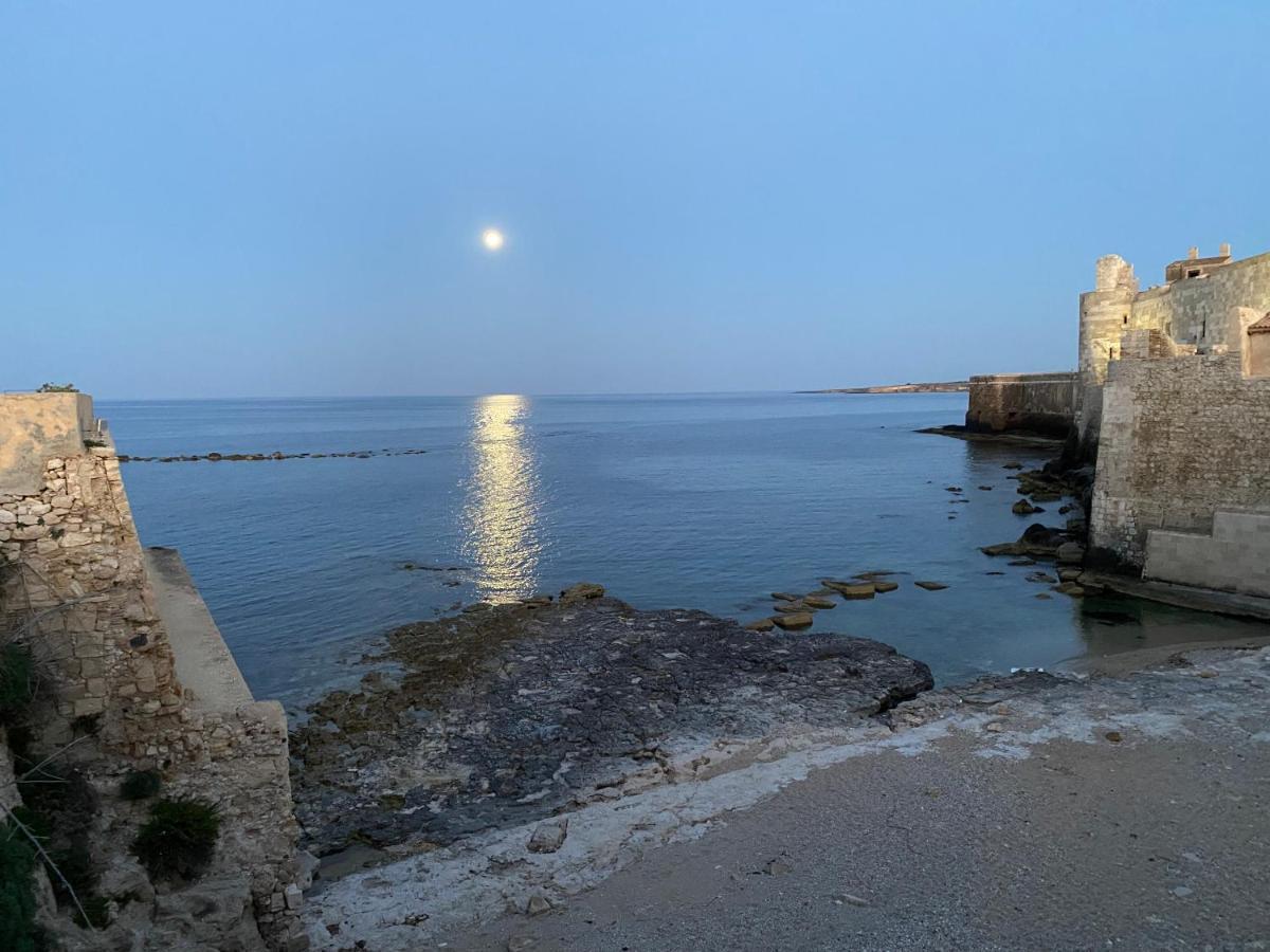 Incantevole Appartamento In Palazzo Storico Ortigia Syracuse Eksteriør bilde