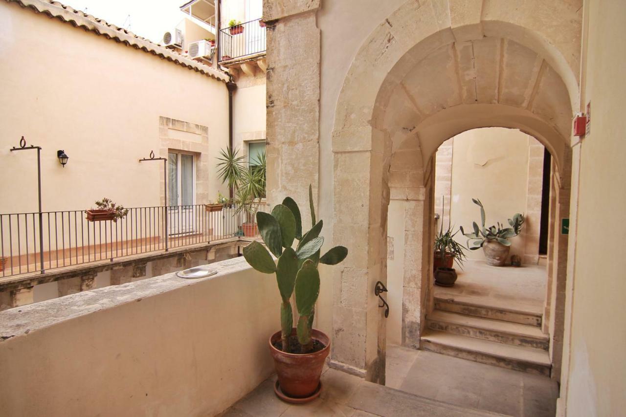 Incantevole Appartamento In Palazzo Storico Ortigia Syracuse Eksteriør bilde