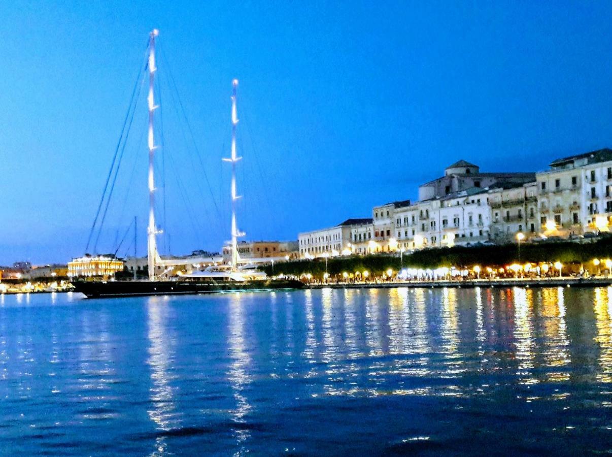 Incantevole Appartamento In Palazzo Storico Ortigia Syracuse Eksteriør bilde