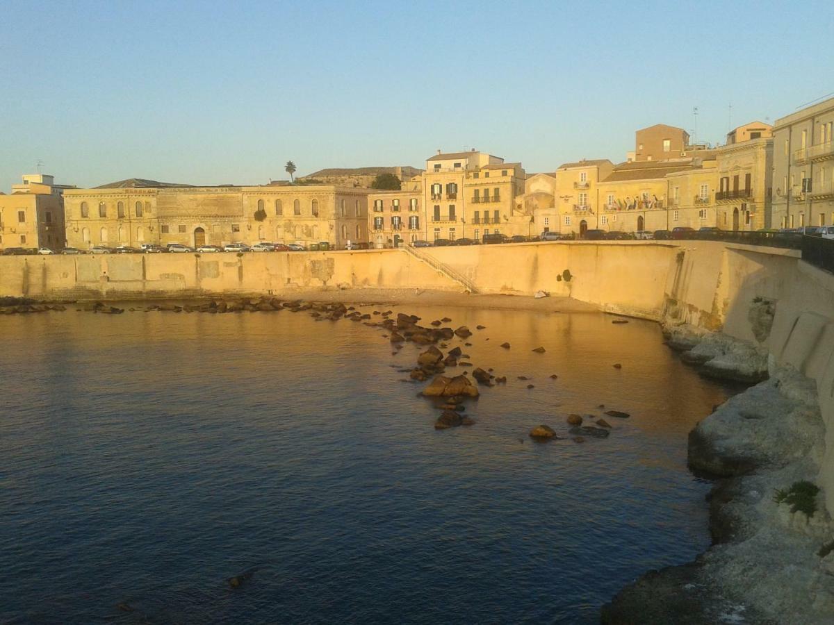 Incantevole Appartamento In Palazzo Storico Ortigia Syracuse Eksteriør bilde