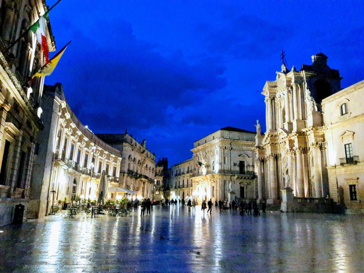 Incantevole Appartamento In Palazzo Storico Ortigia Syracuse Eksteriør bilde